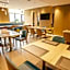 Holiday Inn Express Yingkou Onelong Plaza By IHG