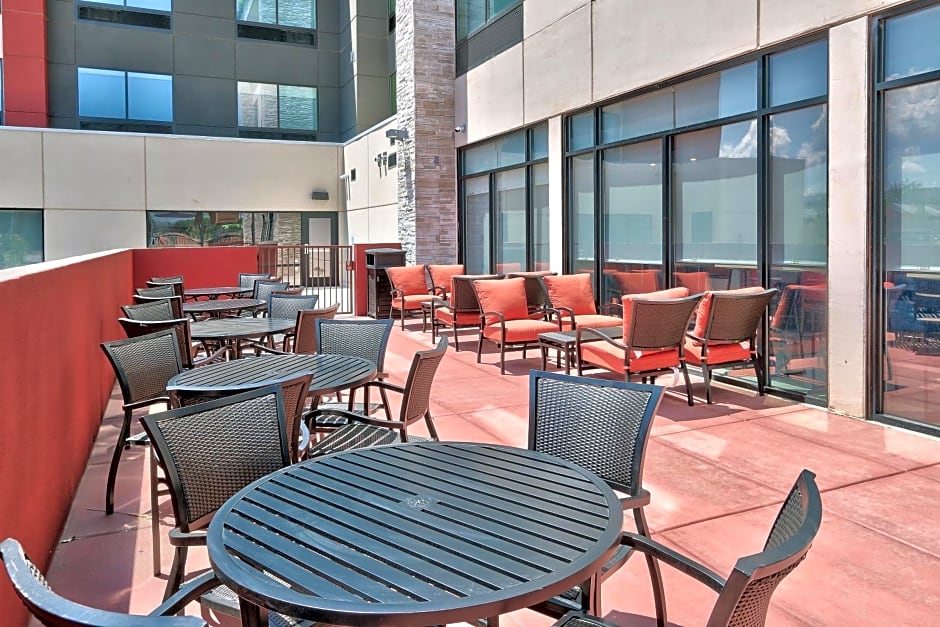 Holiday Inn Express And Suites Albuquerque East By IHG