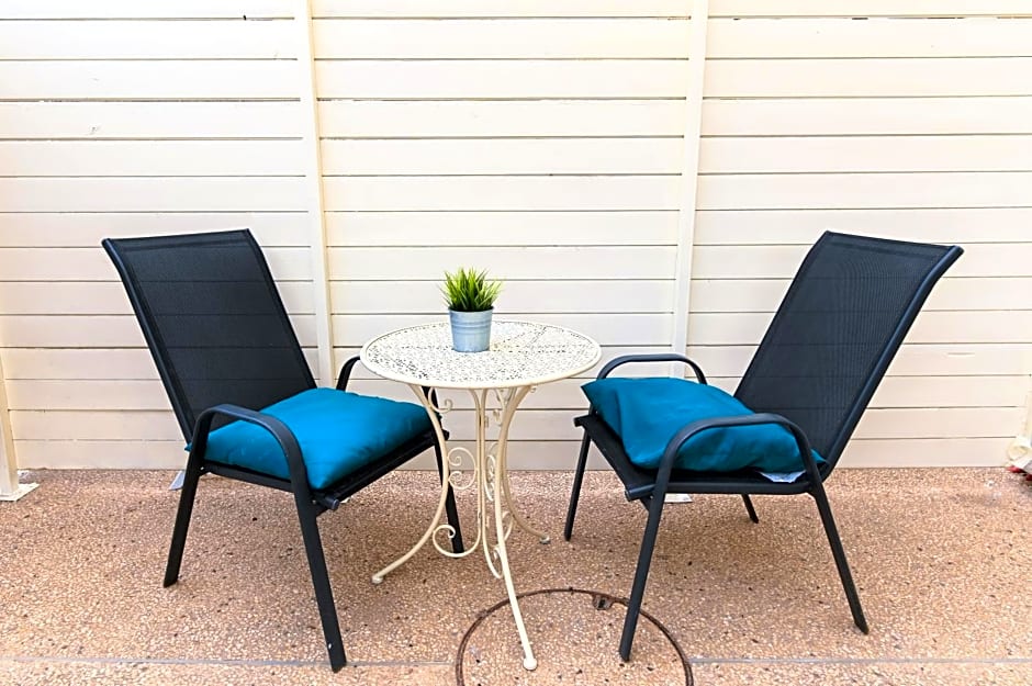 Domos Tiberias - Heated pool דומוס טבריה- בריכה מחוממת