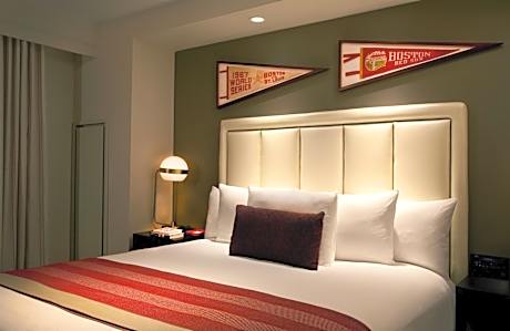 Suite with Balcony