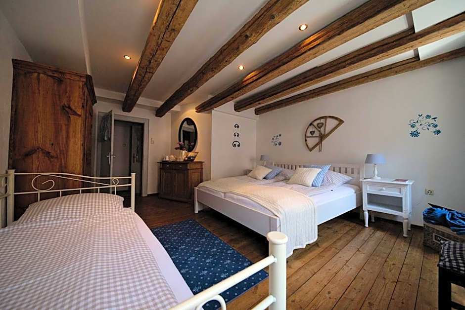 GoldGemäuer Appartements