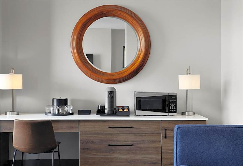 The Oread Lawrence, Tapestry Collection by Hilton