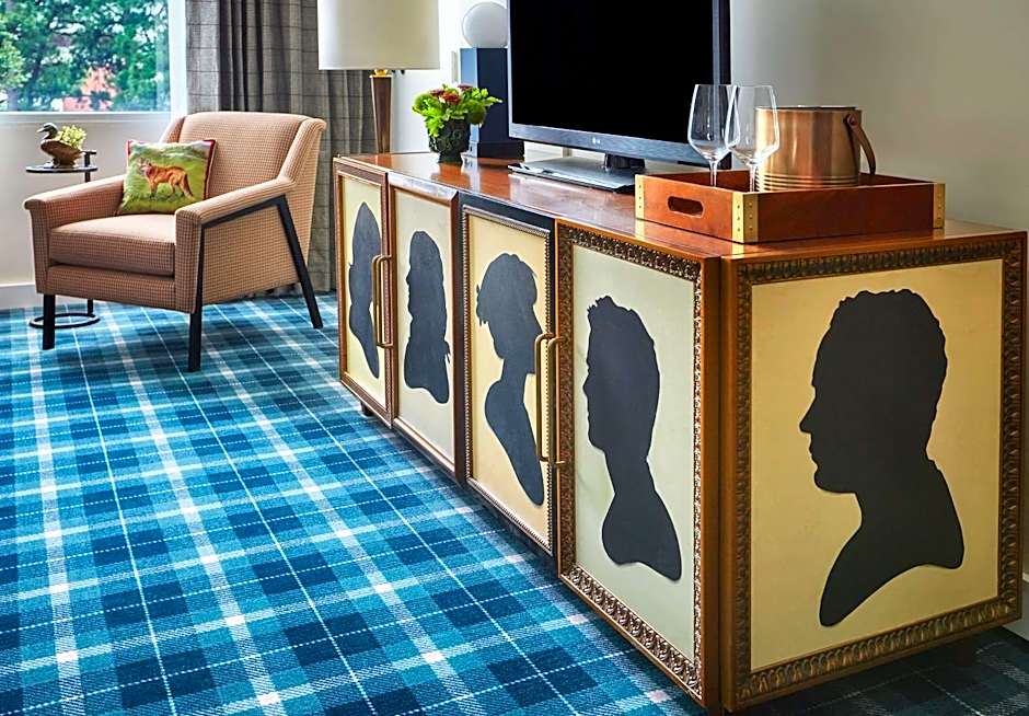 Graduate by Hilton Charlottesville