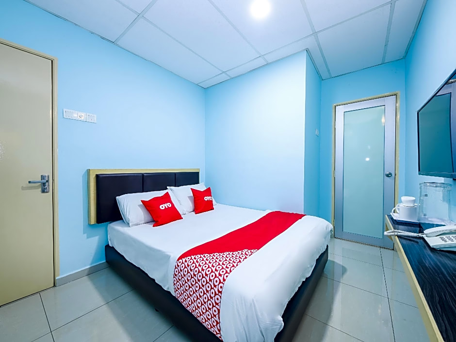 OYO 89842 Hotel 22, Northport