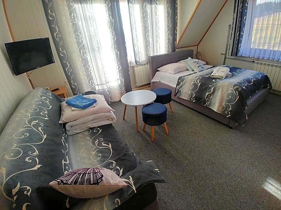 U Hani w pobliżu Gorący Potok i Termy