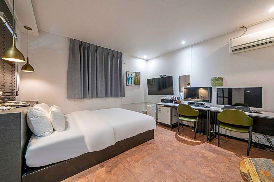 Hi Design Hotel