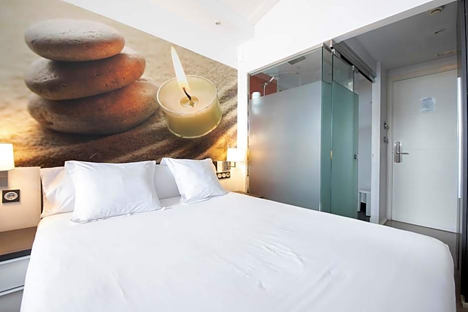 Punta Monpas Hotel