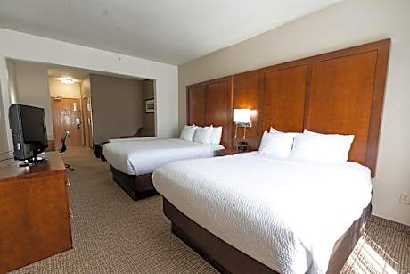 Rapid River Lodge