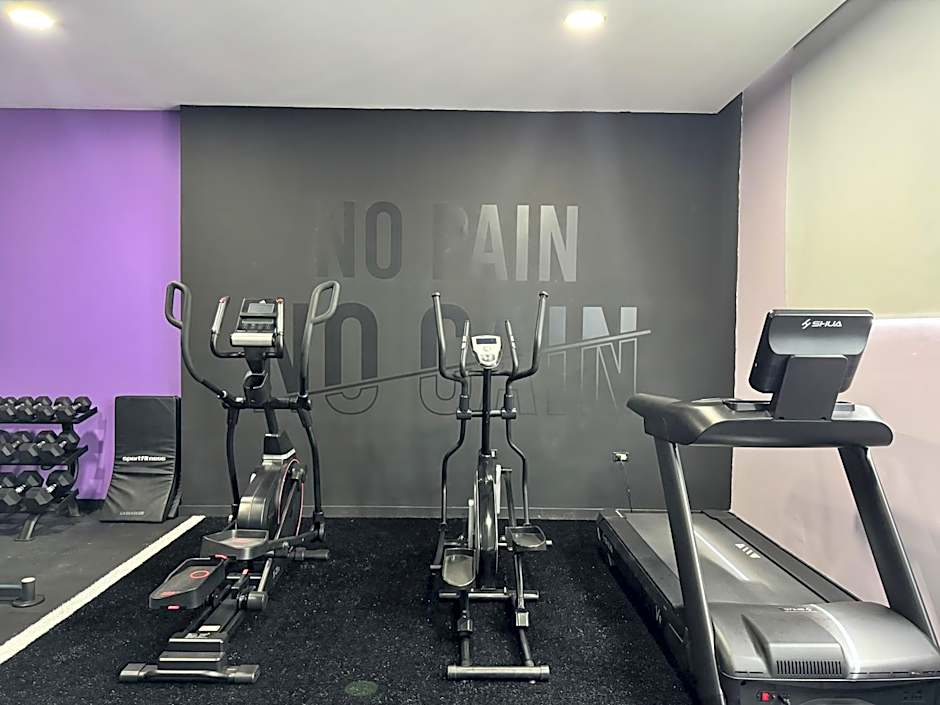 Sky Collection Lifestyle Hotel & Suites