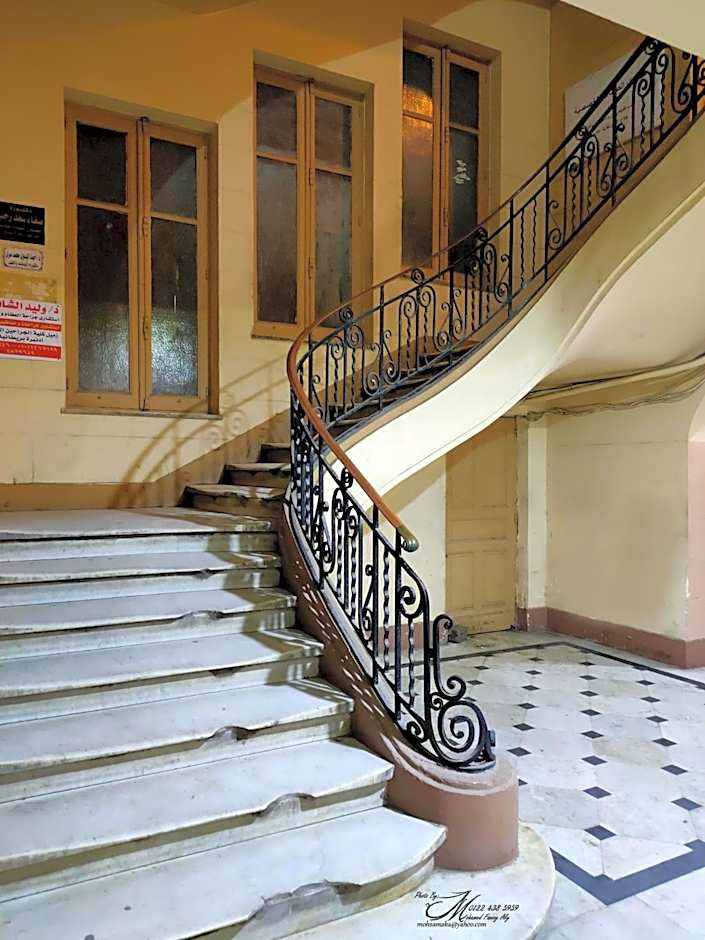Triomphe Hostel