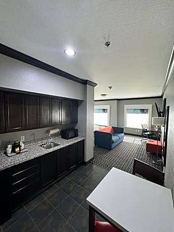 Queen Room with Two Queen Beds and Sofa Bed - Mobility Accessible - Roll-In Shower - Non-Smoking