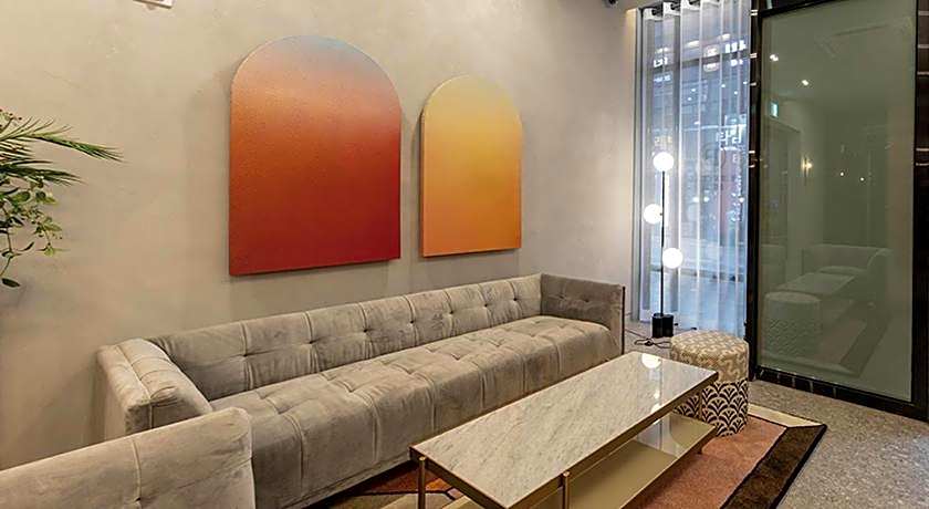 Brown-Dot Hotel Deokcheon