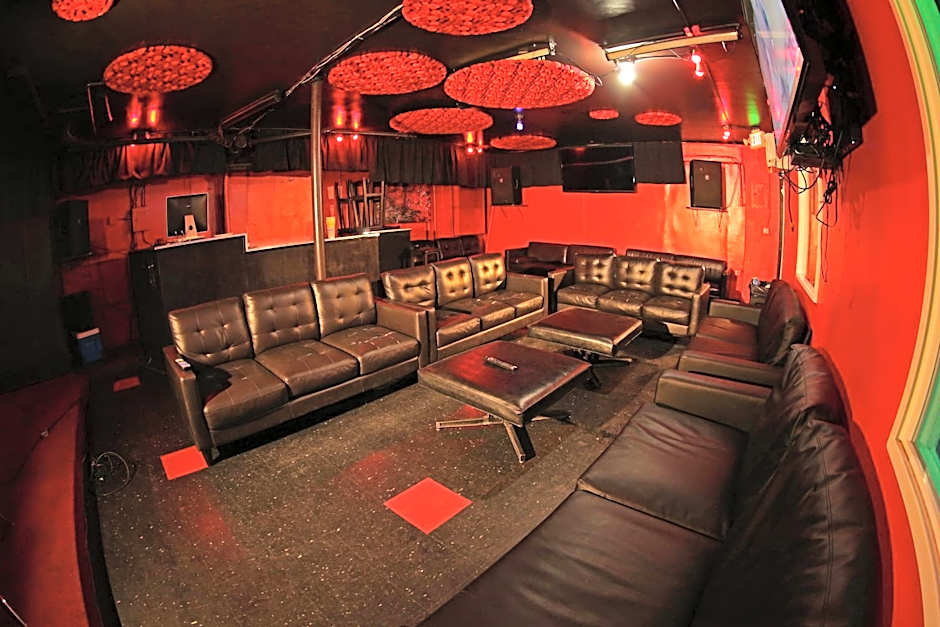 Vibe Hotel Hollywood