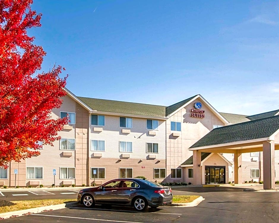Comfort Suites Columbus West - Hilliard