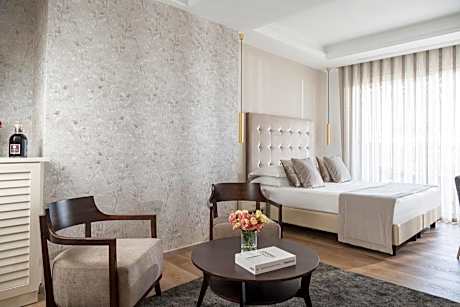 Superior Double or Twin Room with Sea View