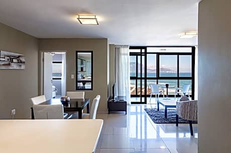 2 Bedroom Suite