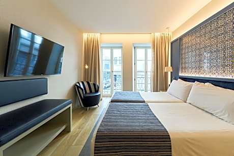 Double or Twin Room with Balcony