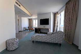 Mandarin Palace Hotel & Spa