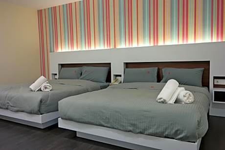 Superior Family Room