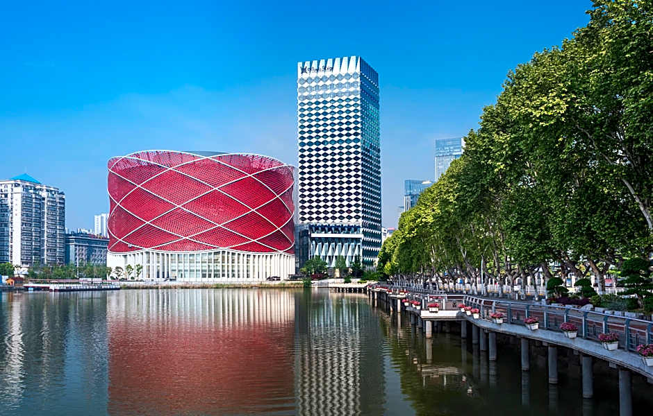 Photo 1 of 50 of Wanda Reign Wuhan