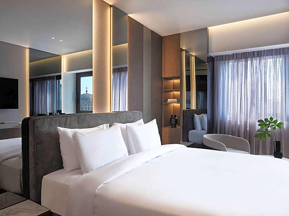 Nur Edge Aparthotel - Acropolis Skyline