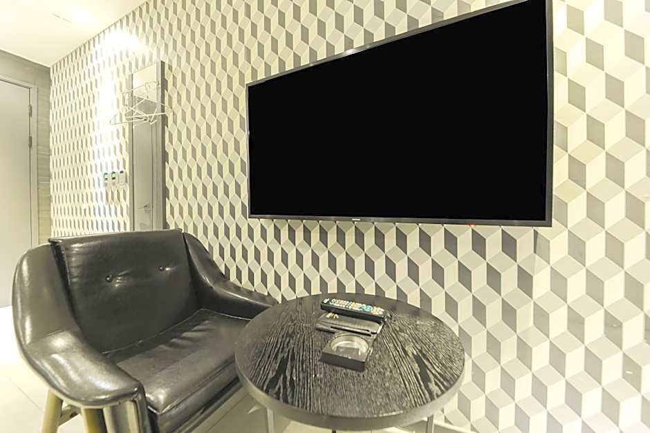 Ever Tourist Hotel