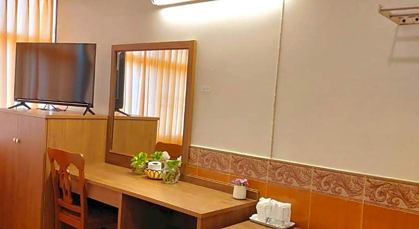 Suriwong Chumphon Hotel