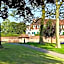 Chateau De Montreuil