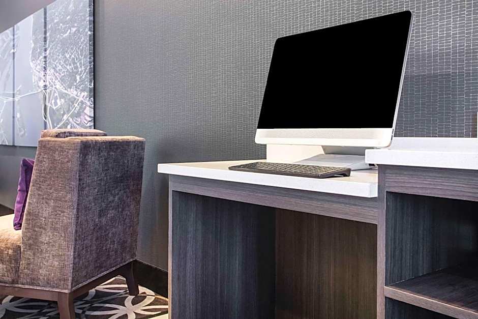 La Quinta Inn & Suites by Wyndham Pontoon Beach