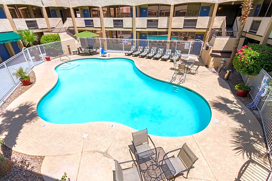 Motel 6 Glendale AZ