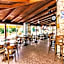 Yiannis Manos Hotel Resort