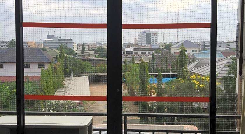 Ayara Grand Palace Hotel