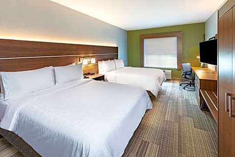 Queen Room with Two Queen Beds - Mobility Access Tub/Non-Smoking