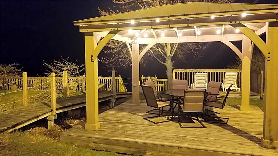 Brio Beach Inn