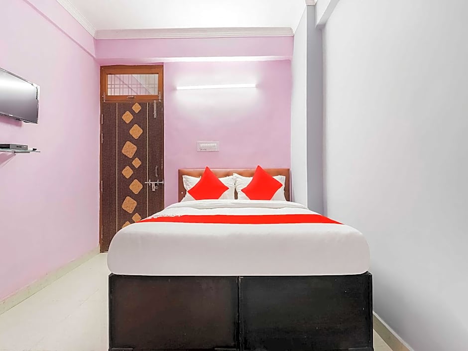 Hotel O Kalawati Palace