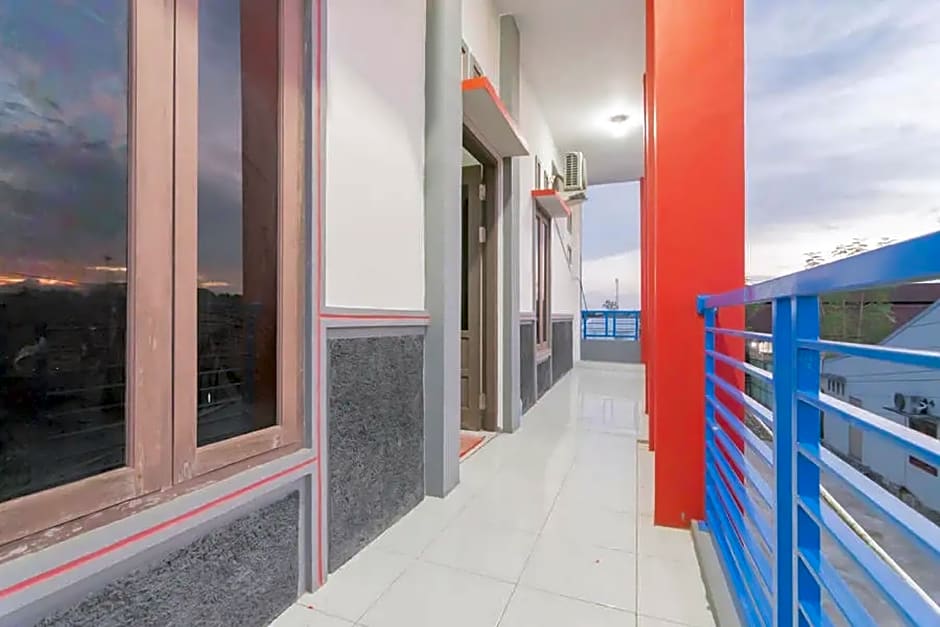 RedDoorz Syariah near Jalan Jakarta Samarinda