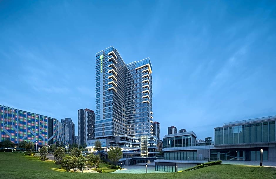 Holiday Inn Express Chongqing Caiyun Lake By IHG