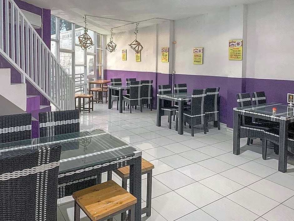 Ungu Kangen Hotel Bogor Mitra RedDoorz