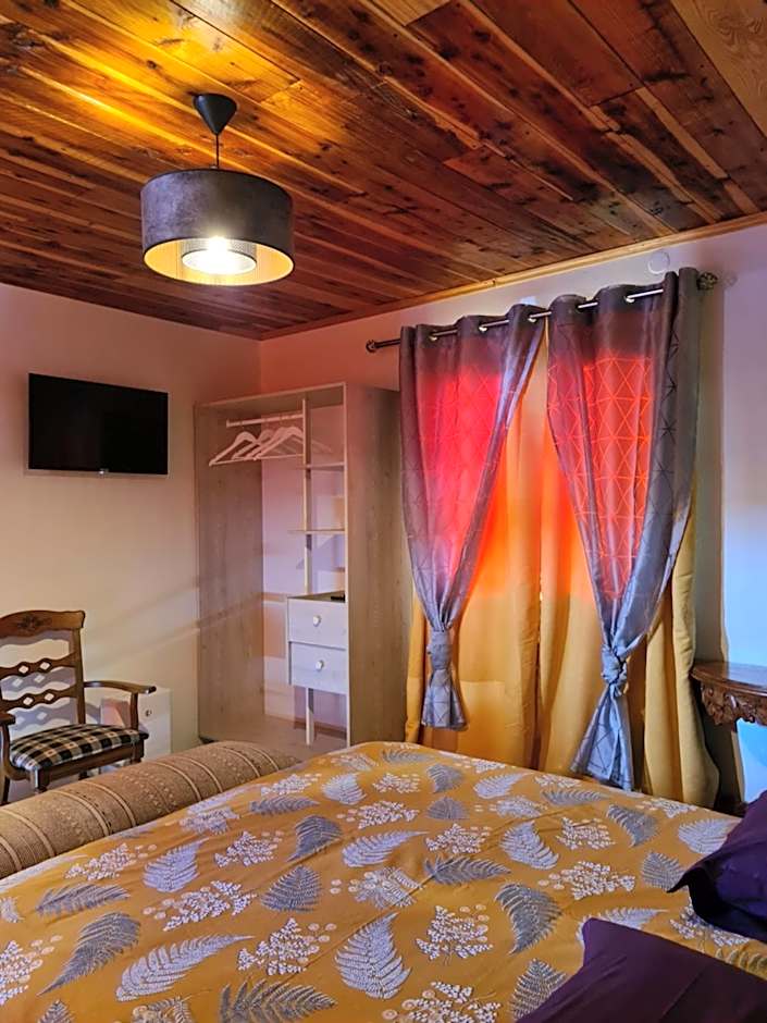 CHAMBRES ET TABLES D'HOTE DU VOYAGEUR