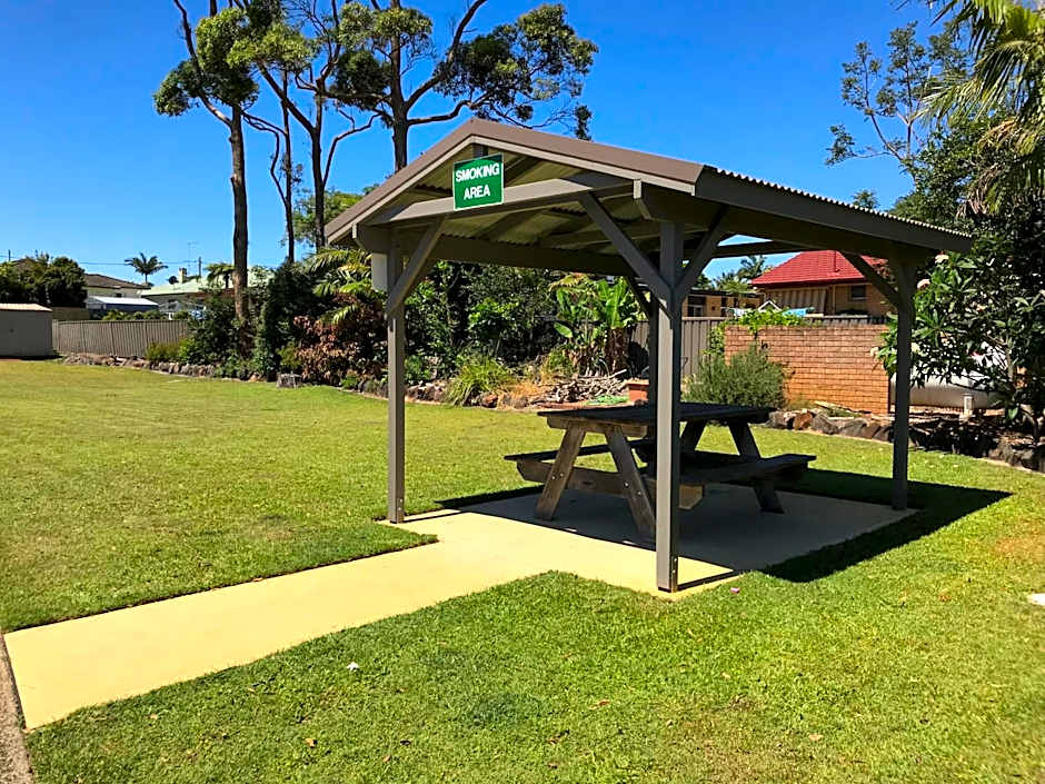 Haven Waters Motel & Apartments