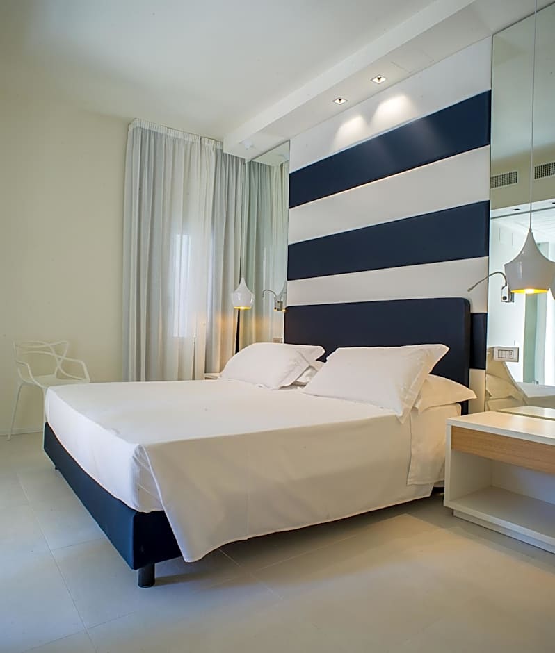 Metropol Ceccarini Suite - Luxury apartments