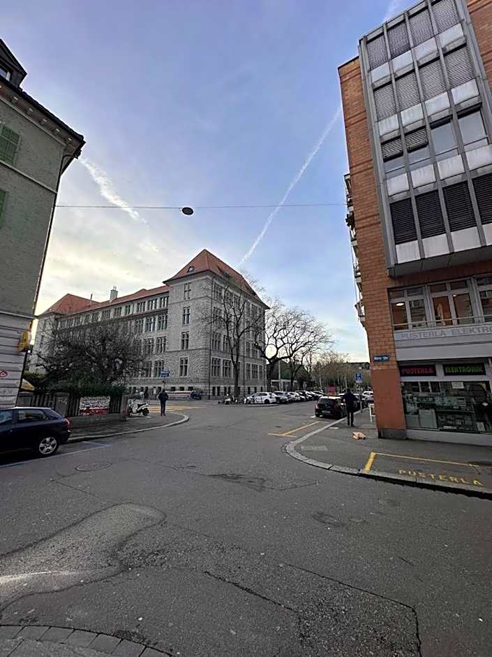 Stay2Night City Center Hostel