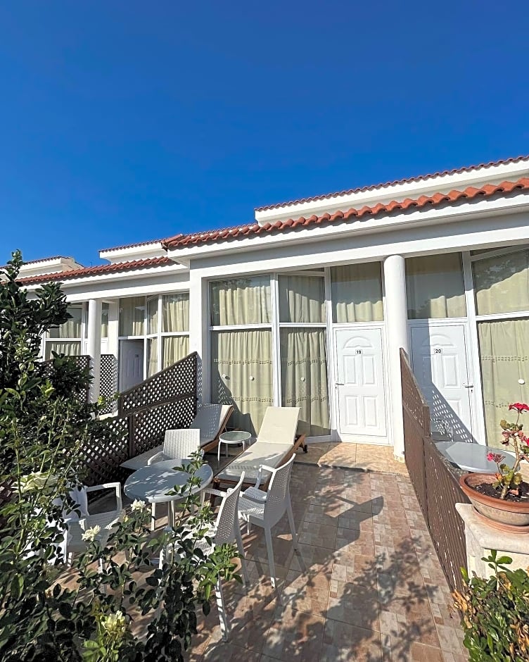 Eliofos Elegant Maisonettes