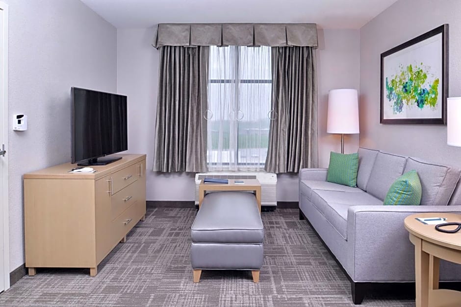 Homewood Suites By Hilton Des Moines Airport