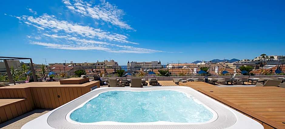 Best Western Premier Patio des Artistes