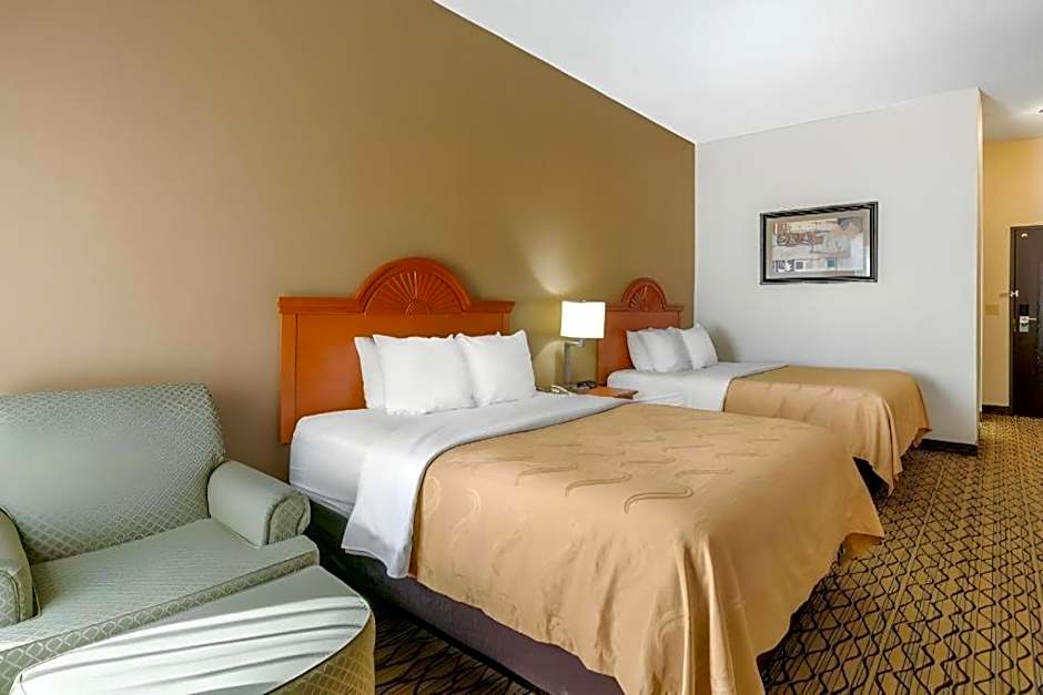 Quality Inn & Suites Jefferson City
