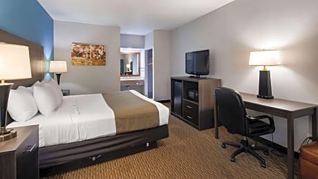 King Room with Bath Tub - Disability Access