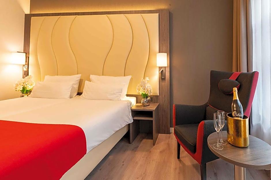 PLAZA Premium Den Haag City Center