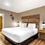 Columbia River Hotel and Conference Center, an Ascend Collection Hotel