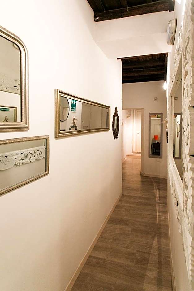 Navona First Rooms